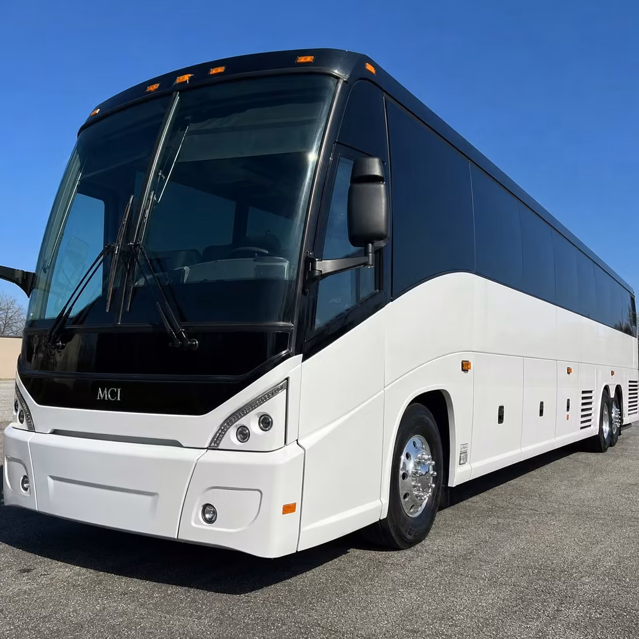 richmond charter bus rental exterior