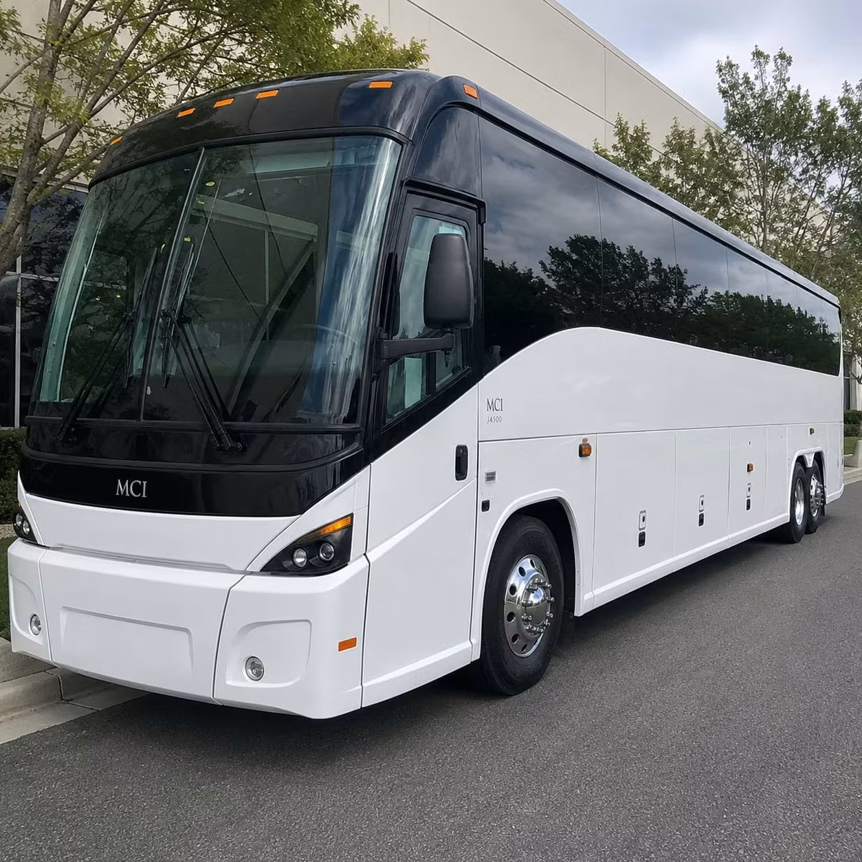 richmond corporate event shuttles between hotels venues and the greater richmond convention center