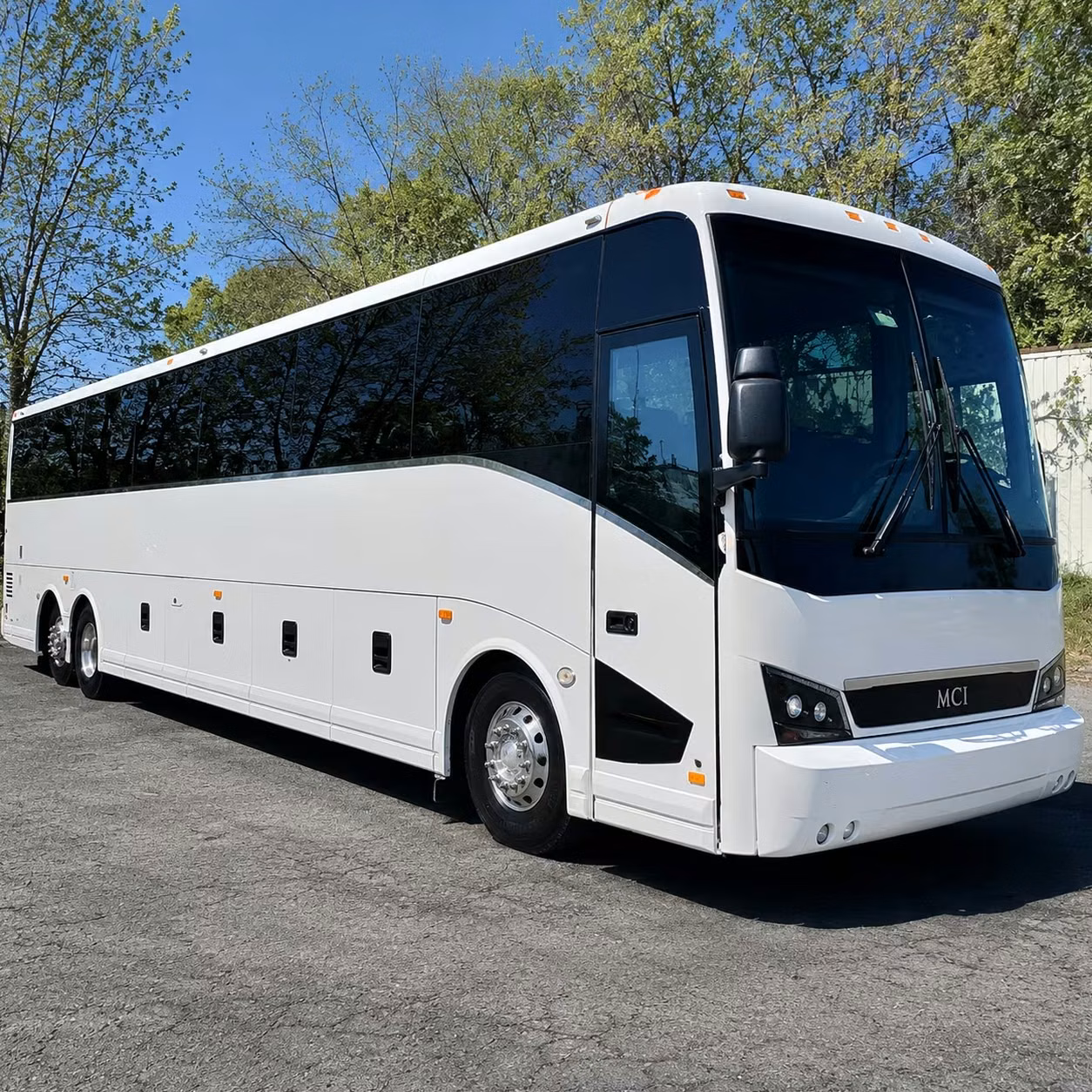 whatever show brings you to the national or canal club a party bus keeps the energy going
